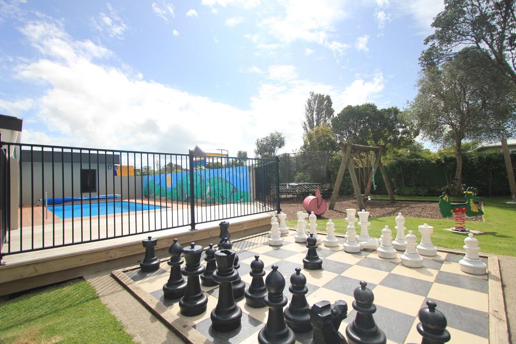 New Plymouth Top 10 Holiday Park Eksteriør billede